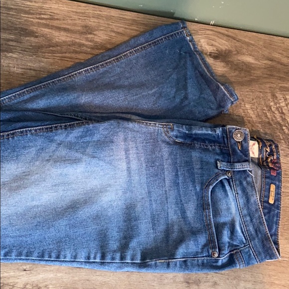 Jeans - Picture 2 of 2